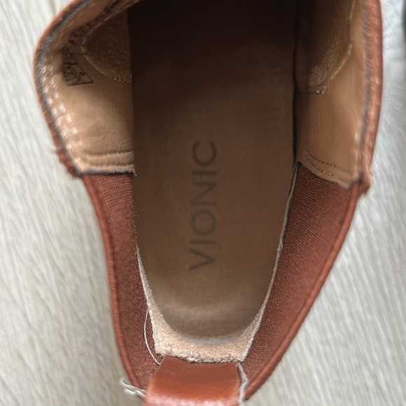 Vionic leather ankle boots - Picture 4 of 4